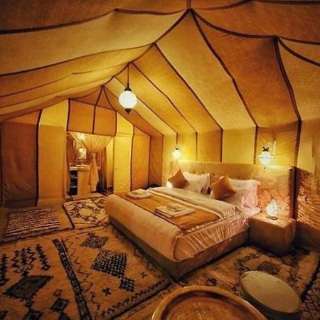 Luxury Desert Camp Мерзуга Екстер'єр фото