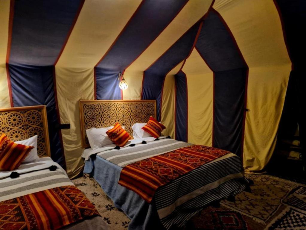 Luxury Desert Camp Мерзуга Екстер'єр фото