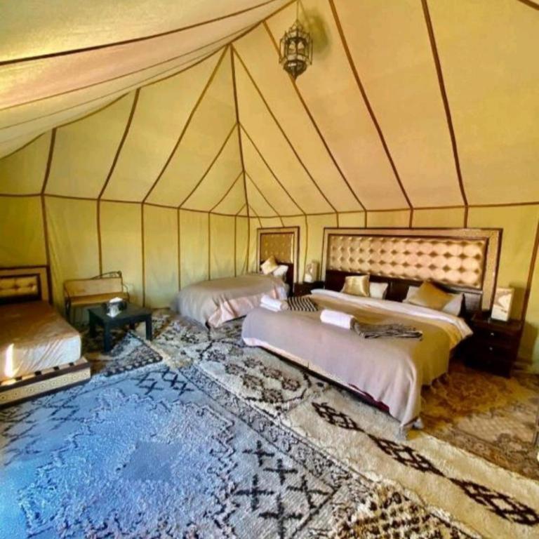 Luxury Desert Camp Мерзуга Екстер'єр фото