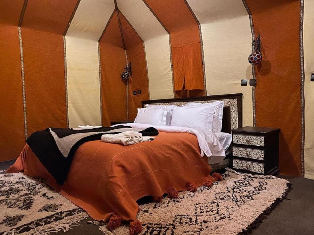 Luxury Desert Camp Мерзуга Екстер'єр фото