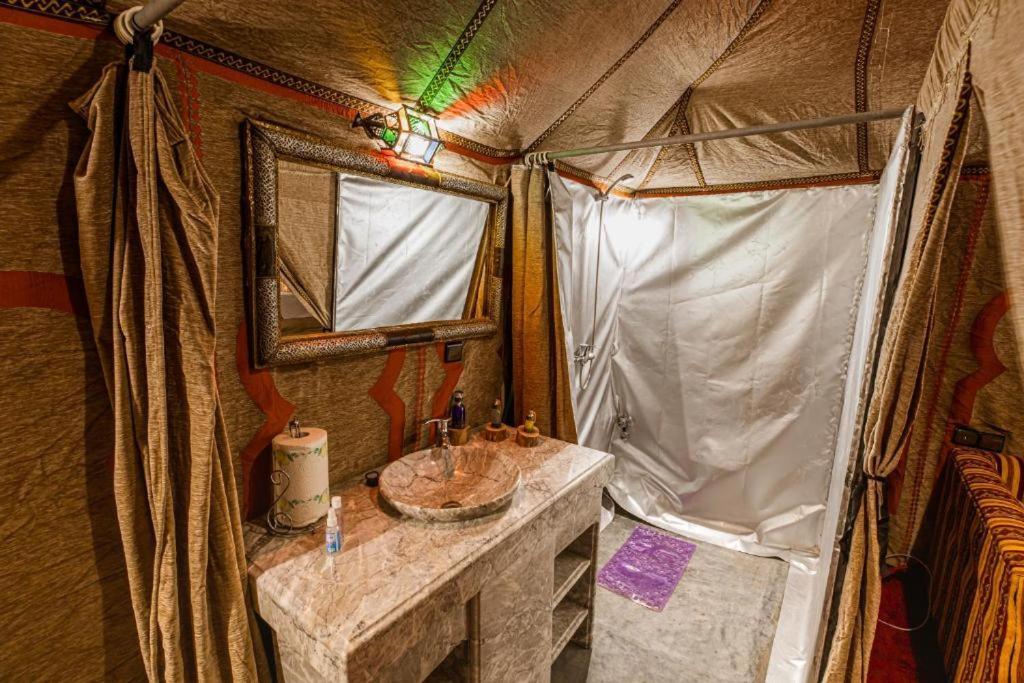 Luxury Desert Camp Мерзуга Екстер'єр фото