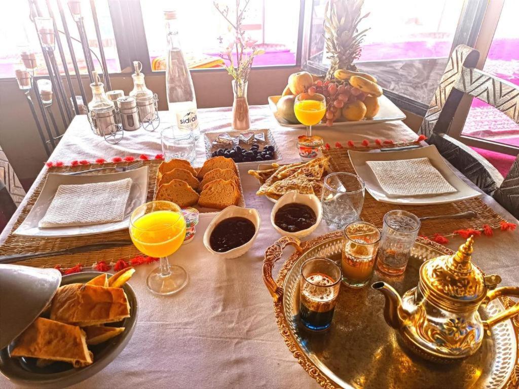 Luxury Desert Camp Мерзуга Екстер'єр фото