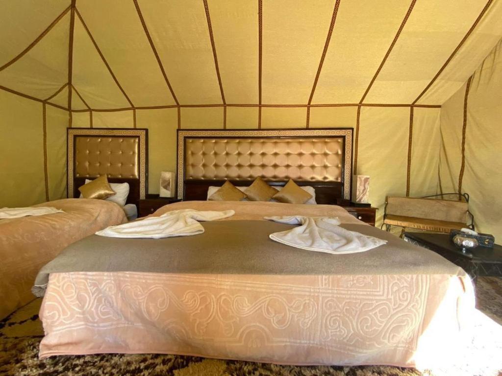 Luxury Desert Camp Мерзуга Екстер'єр фото